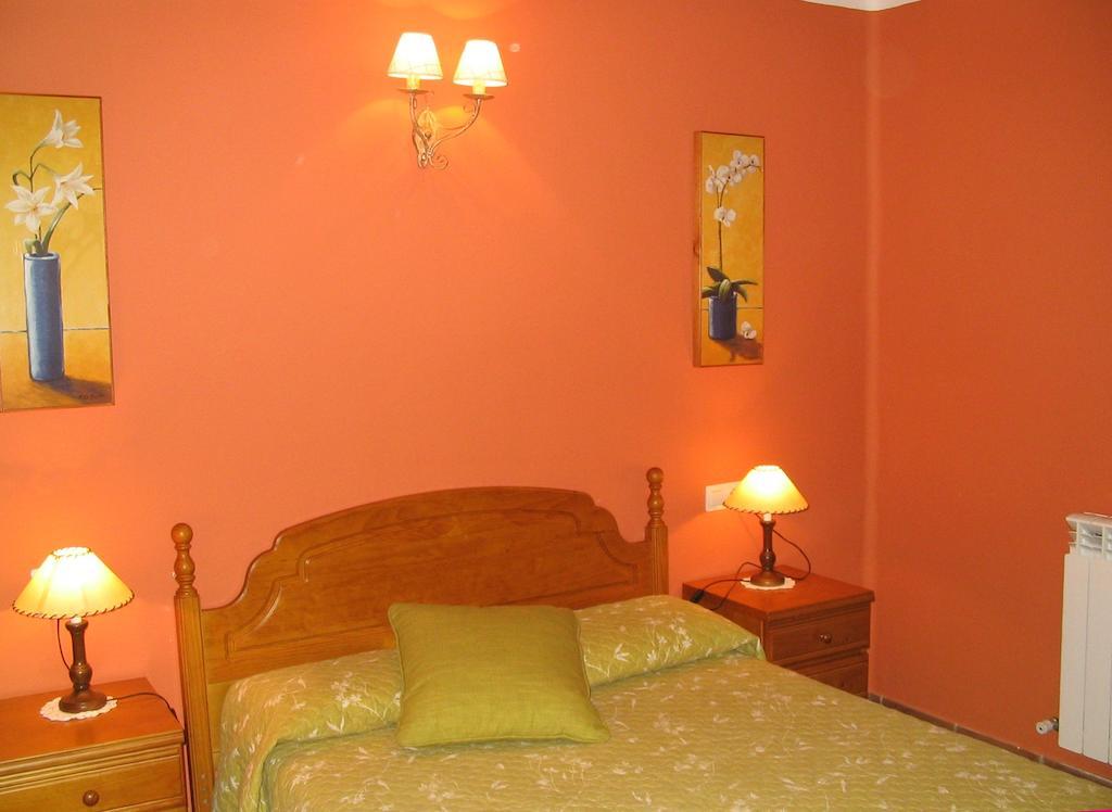Apartamentos Casa Gallan Sarvisé Cameră foto