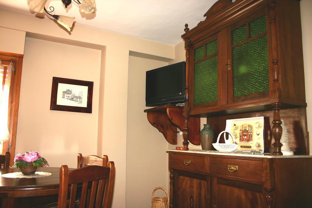 Apartamentos Casa Gallan Sarvisé Cameră foto